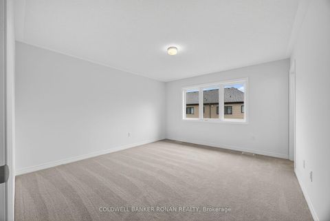 Photo 21 at 29 Milady Crescent, Rural Barrie Southeast, Barrie