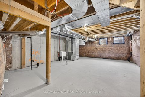 Photo 30 at 29 Milady Crescent, Rural Barrie Southeast, Barrie