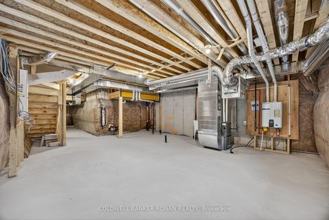 Photo 31 at 29 Milady Crescent, Rural Barrie Southeast, Barrie