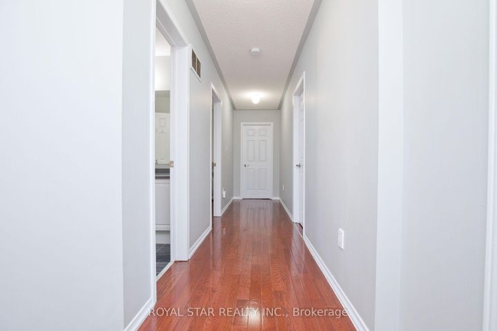 Photo 19 at 51 Cape Dorset Crescent, Wellington, Brampton