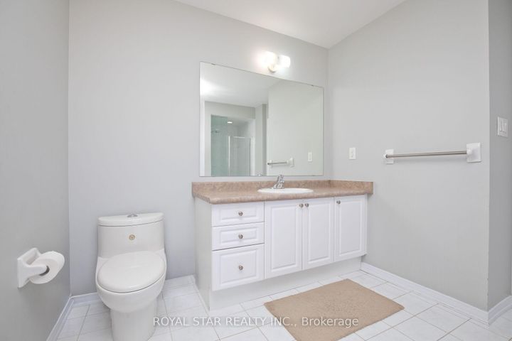 Photo 26 at 51 Cape Dorset Crescent, Wellington, Brampton