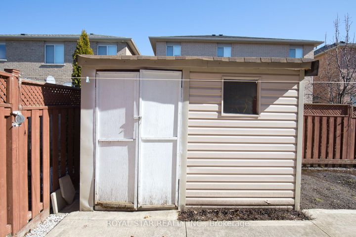 Photo 47 at 51 Cape Dorset Crescent, Wellington, Brampton