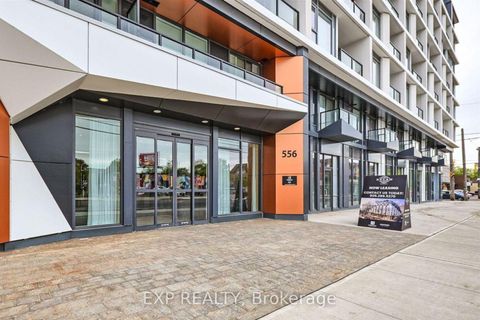 Photo 2 at 221 - 556 Marlee Avenue, Glen Park, Toronto