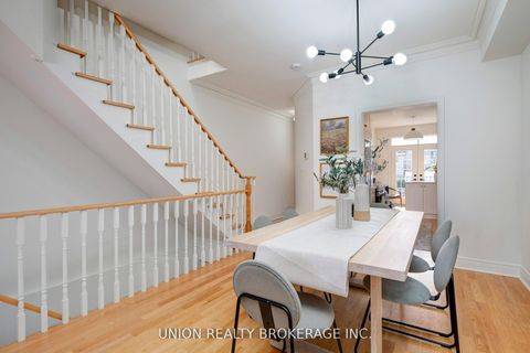 Photo 13 at 59D Woodbine Avenue, The Beaches, Toronto