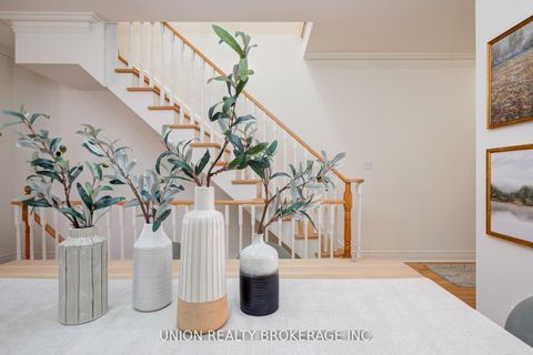 Photo 14 at 59D Woodbine Avenue, The Beaches, Toronto