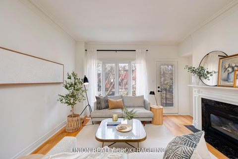 Photo 18 at 59D Woodbine Avenue, The Beaches, Toronto