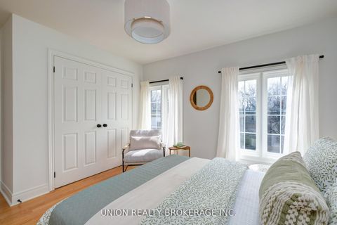 Photo 33 at 59D Woodbine Avenue, The Beaches, Toronto