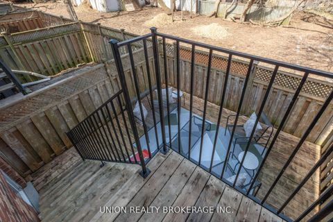 Photo 39 at 59D Woodbine Avenue, The Beaches, Toronto