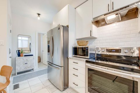 Photo 14 at 17 Culloden Court, Centennial Scarborough, Toronto