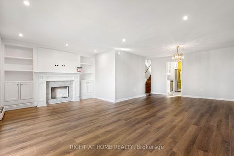 Photo 11 at 66 - 91 Muir Drive, Scarborough Village, Toronto