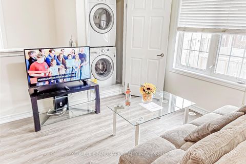 Photo 35 at 14 Duncan Road, Cornell, Markham