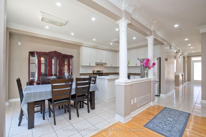 Photo 13 at 3 Okanagan Drive, Wellington, Brampton