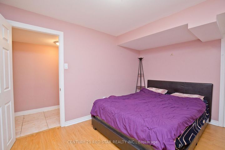 Photo 44 at 3 Okanagan Drive, Wellington, Brampton