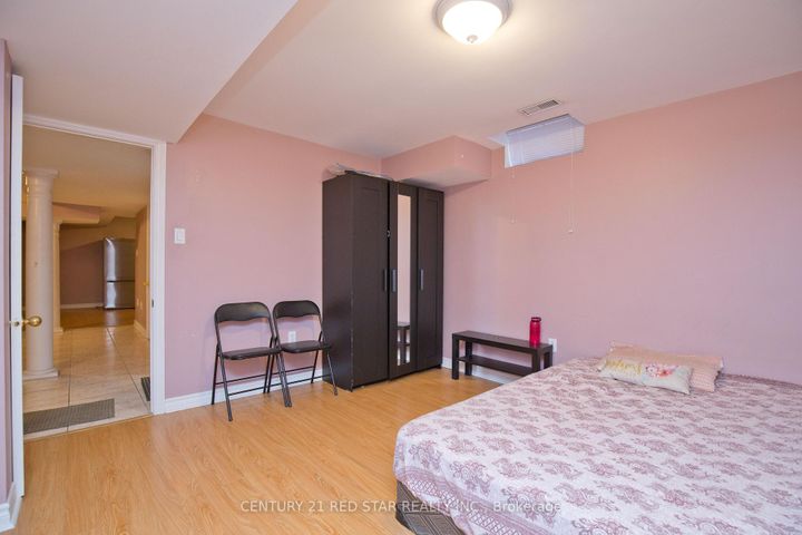 Photo 45 at 3 Okanagan Drive, Wellington, Brampton