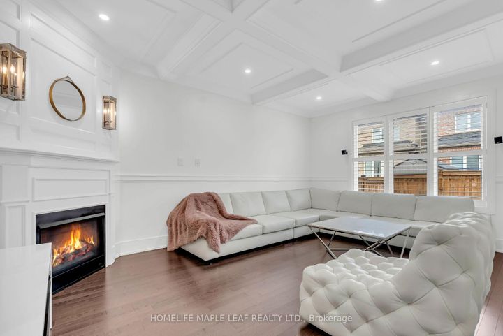 Photo 8 at 6 Pellegrino Road, Northwest Brampton, Brampton