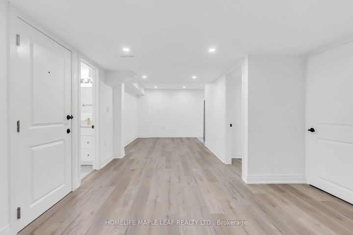 Photo 34 at 6 Pellegrino Road, Northwest Brampton, Brampton