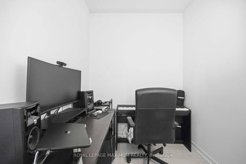 Photo 7 at 5512 - 5 Buttermill Avenue, Vaughan Corporate Centre, Vaughan