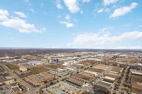 Photo 10 at 5512 - 5 Buttermill Avenue, Vaughan Corporate Centre, Vaughan