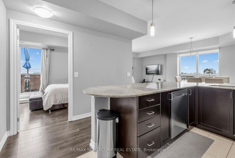 Photo 12 at 610 - 7730 Kipling Avenue, Vaughan Grove, Vaughan