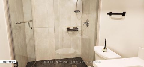 Photo 14 at 37 SHOULDICE Court, Windfields, Toronto