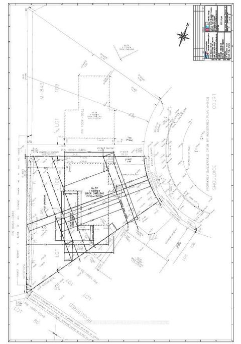 Photo 17 at 37 SHOULDICE Court, Windfields, Toronto