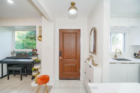 Photo 3 at 174 Aylesworth Avenue, Cliffside, Toronto