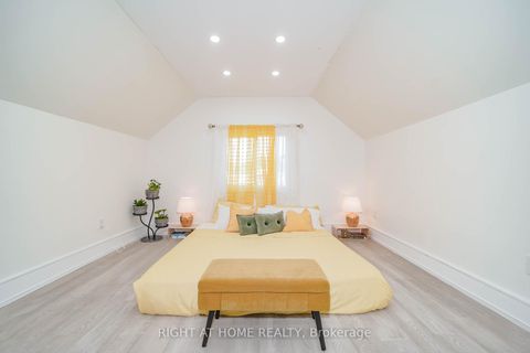 Photo 26 at 174 Aylesworth Avenue, Cliffside, Toronto