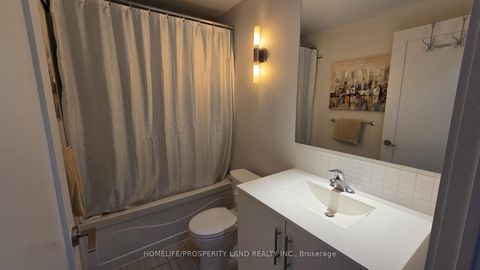 Photo 8 at 1706 - 120 Homewood Avenue, North St. James Town, Toronto