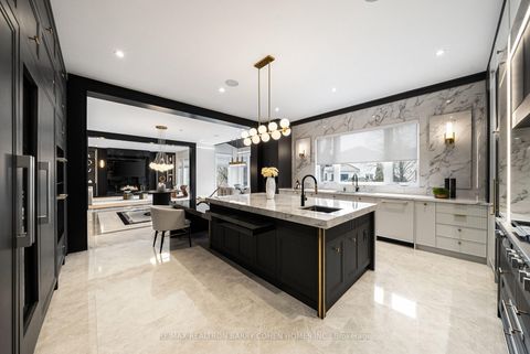 Photo 11 at 192 Lord Seaton Road, Windfields, Toronto