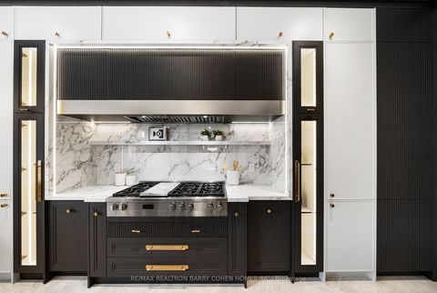 Photo 12 at 192 Lord Seaton Road, Windfields, Toronto