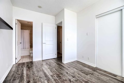 Photo 17 at 1114 - 9225 Jane Street, Maple, Vaughan