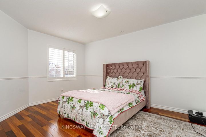 Photo 20 at 891 STONEBRIDGE Avenue, East Credit, Mississauga