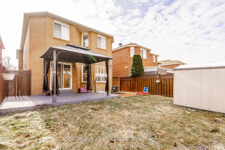 Photo 31 at 891 STONEBRIDGE Avenue, East Credit, Mississauga