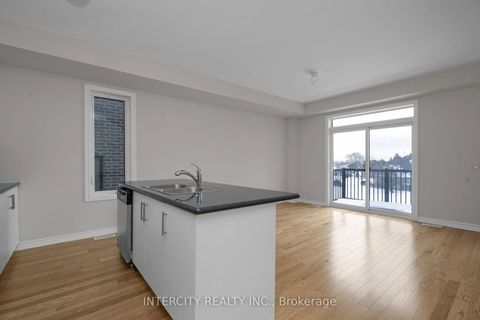 Photo 7 at 79 Divadale Road, Elder Mills, Vaughan