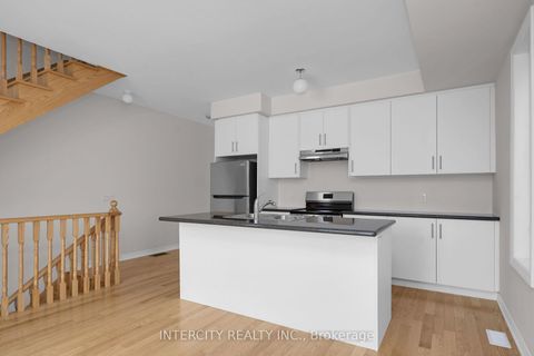 Photo 9 at 79 Divadale Road, Elder Mills, Vaughan