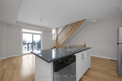 Photo 10 at 79 Divadale Road, Elder Mills, Vaughan