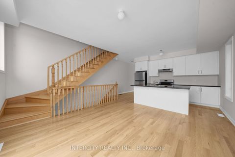 Photo 11 at 79 Divadale Road, Elder Mills, Vaughan