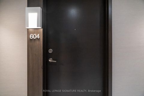 Photo 2 at 604 - 2 Teagarden Court, Willowdale East, Toronto