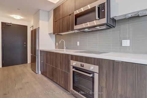 Photo 7 at 604 - 2 Teagarden Court, Willowdale East, Toronto