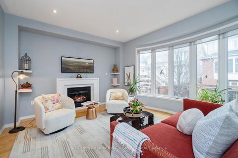 Photo 9 at 114 Strandmore Circle, Brooklin, Whitby