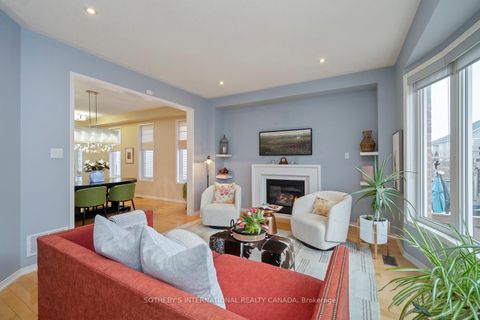 Photo 10 at 114 Strandmore Circle, Brooklin, Whitby