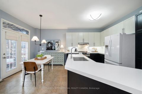 Photo 12 at 114 Strandmore Circle, Brooklin, Whitby