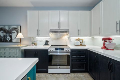 Photo 17 at 114 Strandmore Circle, Brooklin, Whitby