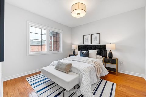 Photo 30 at 41 - 8 Townwood Drive, Jefferson, Richmond Hill