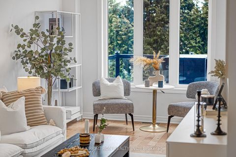 Photo 36 at 41 - 8 Townwood Drive, Jefferson, Richmond Hill