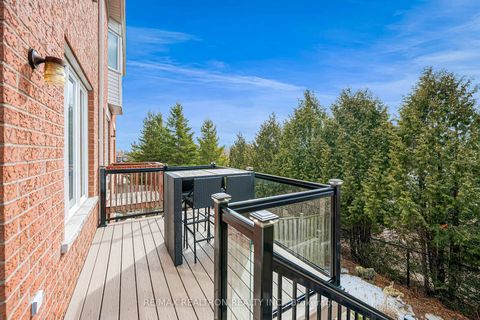 Photo 40 at 41 - 8 Townwood Drive, Jefferson, Richmond Hill