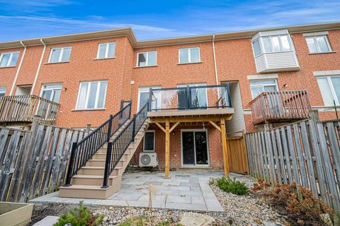 Photo 44 at 41 - 8 Townwood Drive, Jefferson, Richmond Hill