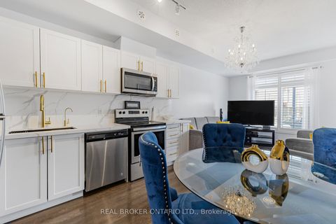 Photo 2 at 21 - 630 Rogers Road, Eglinton West, Toronto
