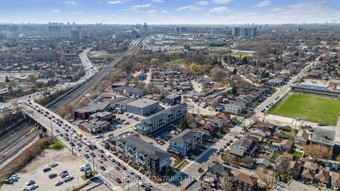 Photo 23 at 21 - 630 Rogers Road, Eglinton West, Toronto