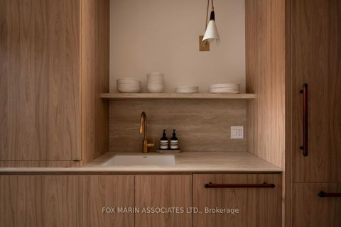 Photo 15 at 266 Roselawn Avenue, Eglinton, Toronto